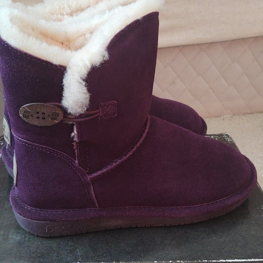 Bear paw boots